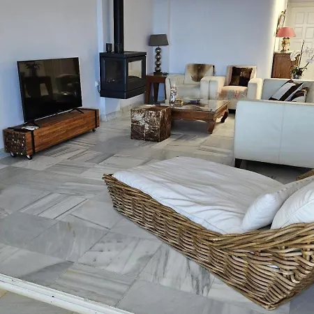 La Herradura 3 Bedroom Apartment *